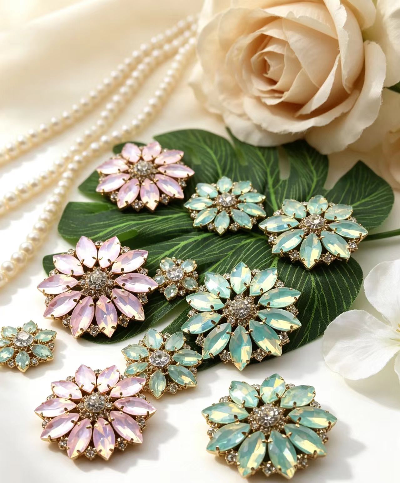 Mixed Color Flower Marquise Re - огляд і ціна Sew On Rhinestone
