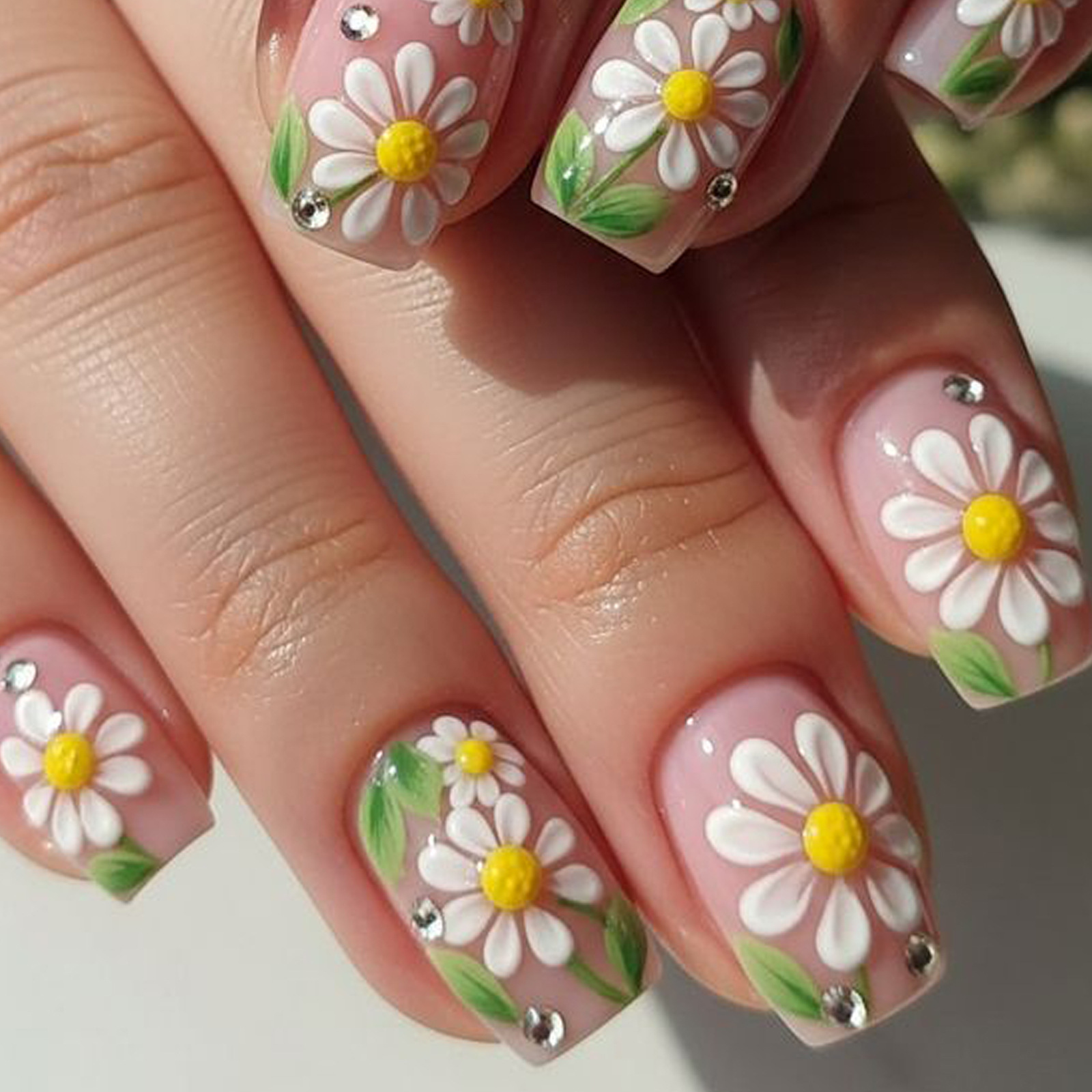 Short Medium fake nails for wo - огляд і ціна Embroidery Embellishments