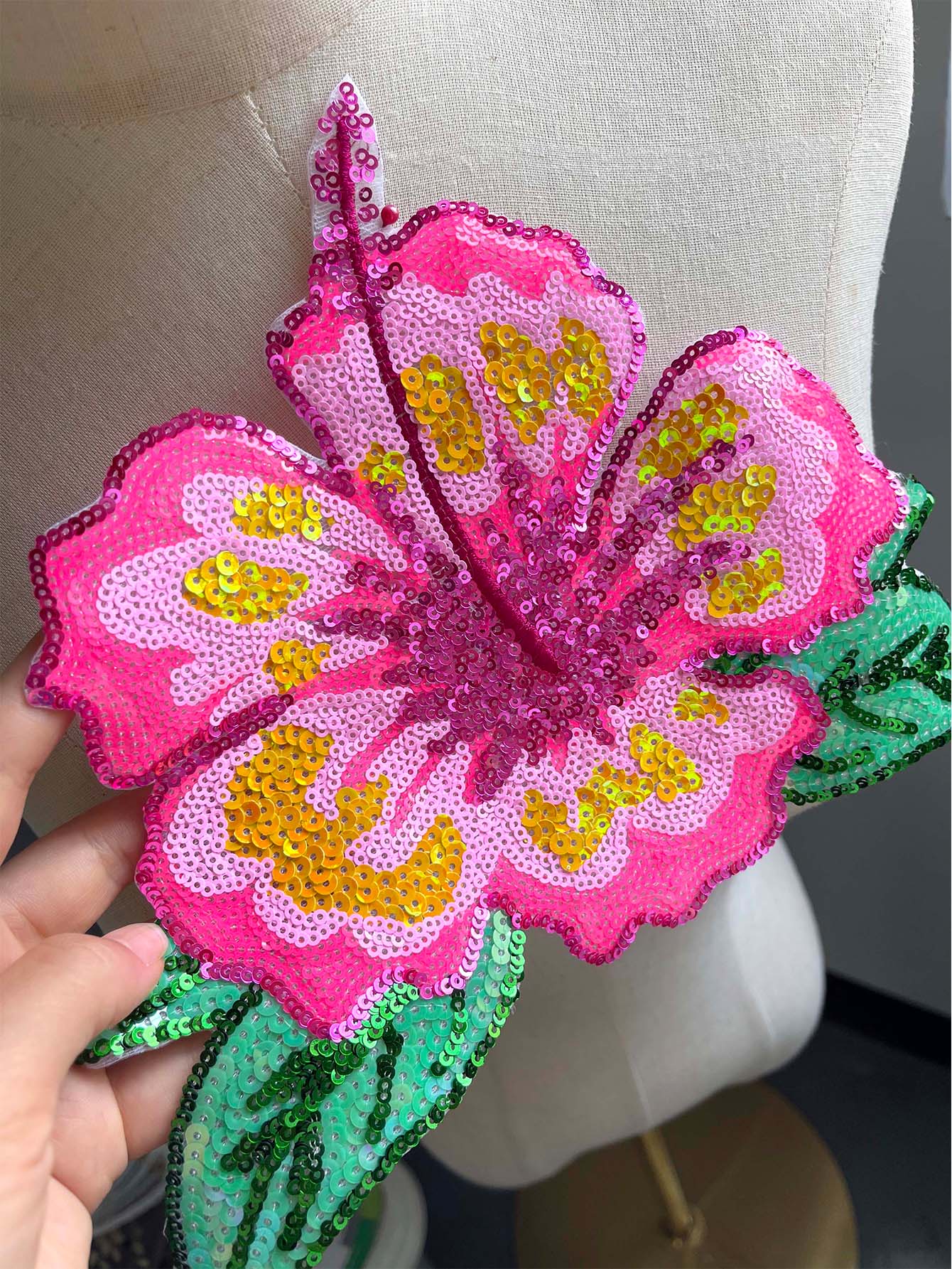 1 Piece 26CM Shining Pink Sequ - огляд і ціна Applique Patch Flower